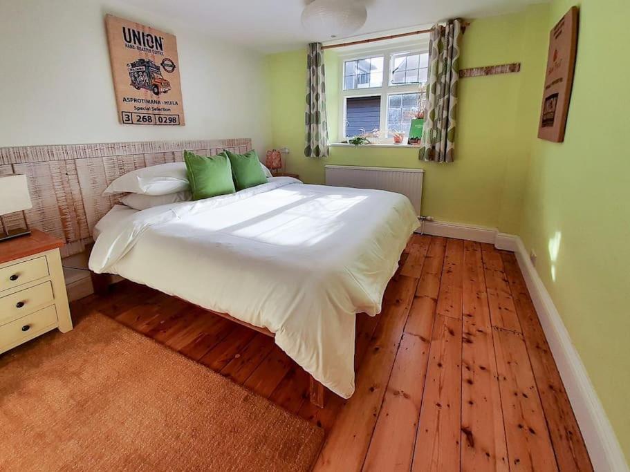The Beach House-Devon- On The Beach- Sleeps 20 Villa Exmouth Exterior photo